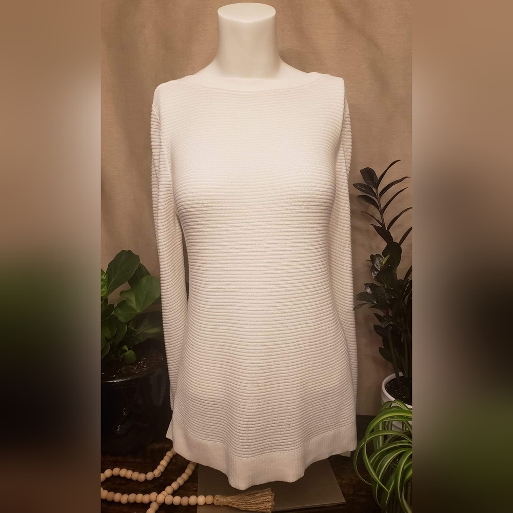 Ribbed boatneck sweater